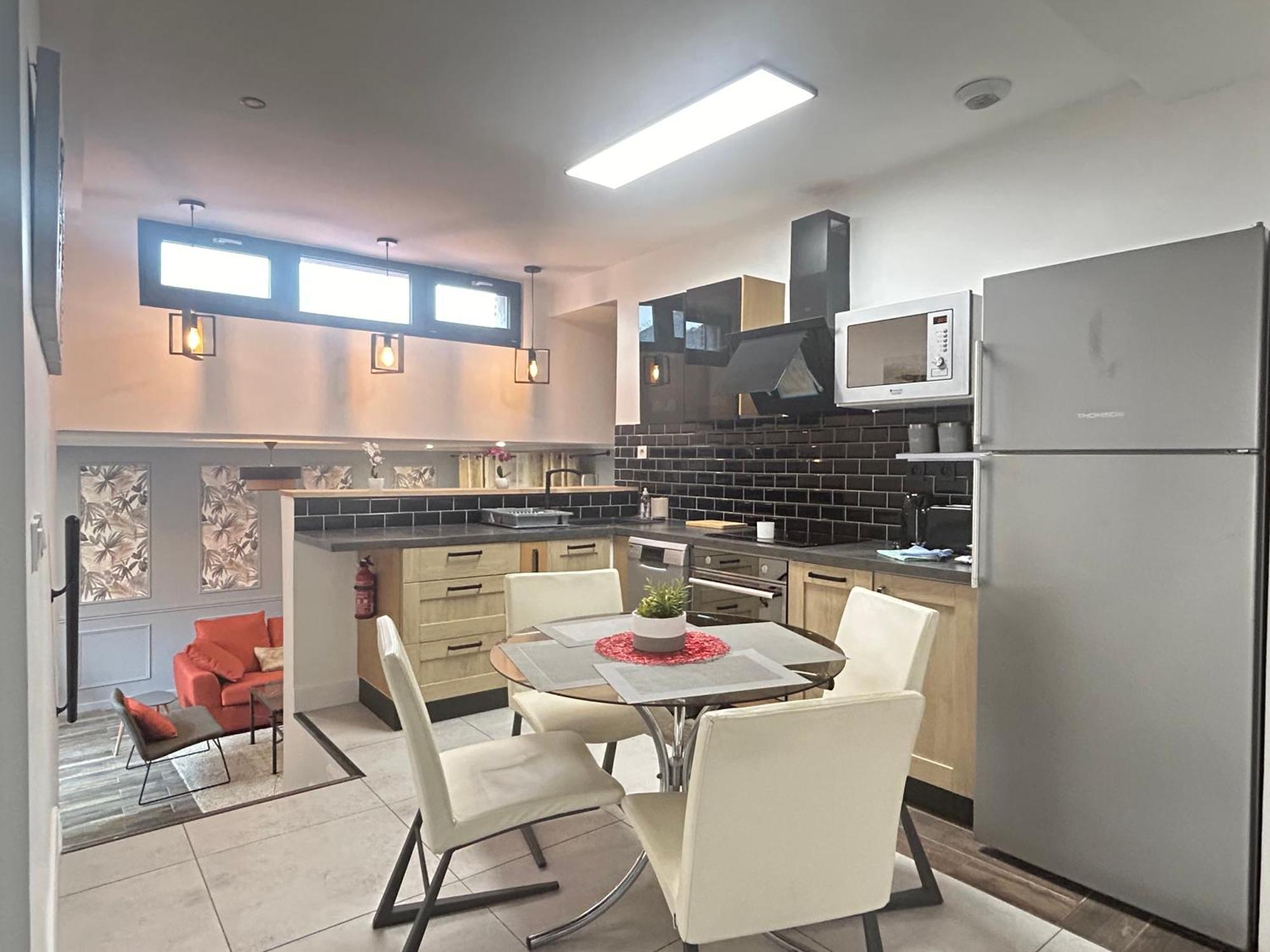 Marvel House - Disneyland 5Min, Private Parking, Terrace Magny-le-Hongre Buitenkant foto
