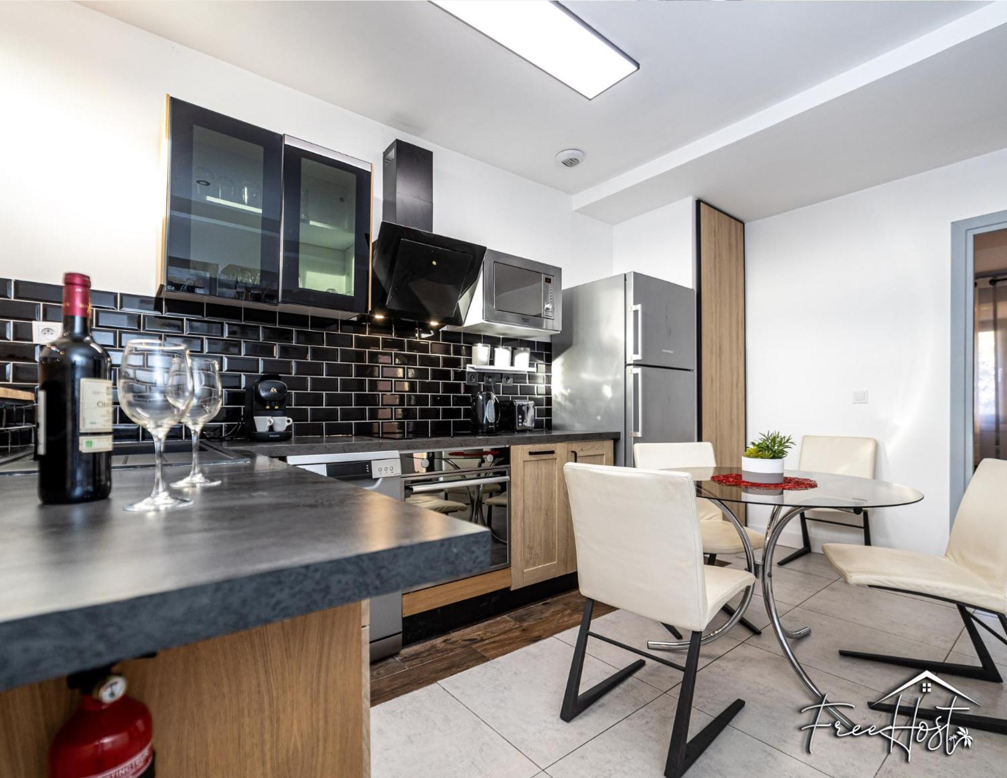 Marvel House - Disneyland 5Min, Private Parking, Terrace Magny-le-Hongre Buitenkant foto